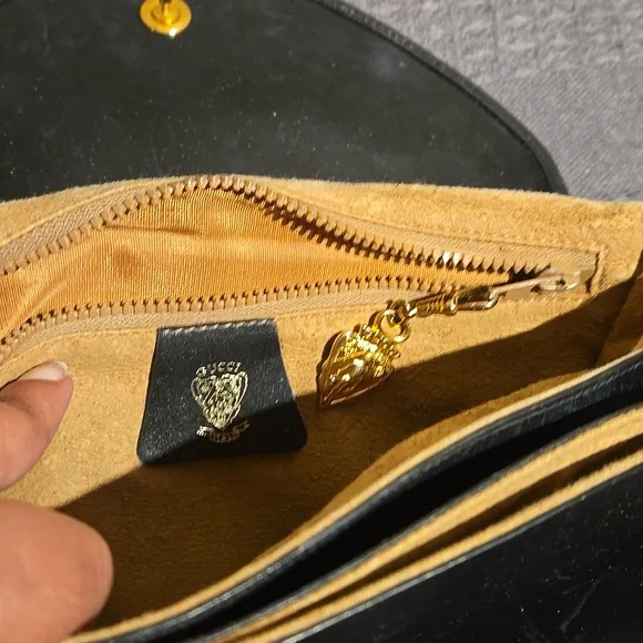 Designer Vintage Leather Handbag with Long Strap - Picture 9 of 9